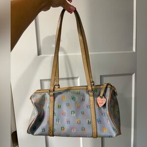 Vintage Dooney & Bourke shoulder bag